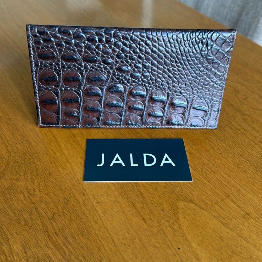 NWOT JALDA checkbook cover